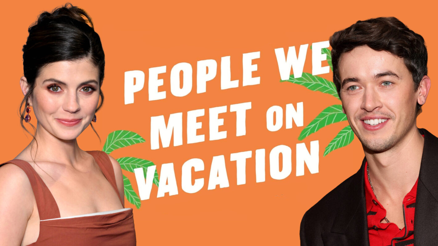 فيلم People We Meet on Vacation (2026): رومانسية صيفية دافئة على نتفليكس
