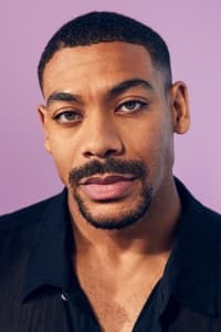 الممثل Aaron Pierre