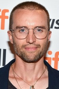 الممثل Aaron Poole