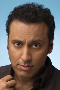 الممثل Aasif Mandvi