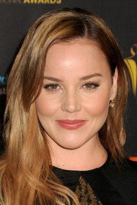 الممثل Abbie Cornish