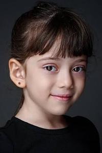 الممثل Ada Erma