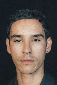 الممثل Adam Bessa
