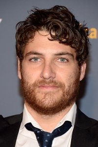 الممثل Adam Pally