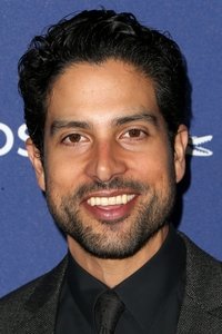 الممثل Adam Rodriguez