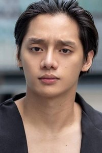 الممثل Aerol Carmelo