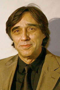 المخرج Agustín Díaz Yanes