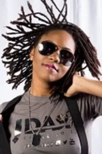 الممثل Aisha Ricketts