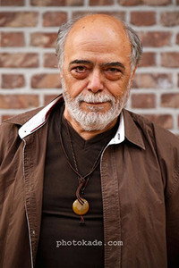 الممثل Akbar Zanjanpour