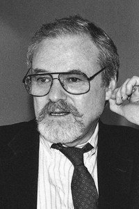 المخرج Alan J. Pakula