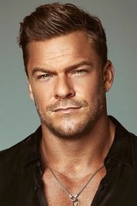 الممثل Alan Ritchson
