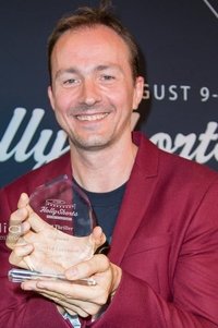 المخرج Alberto Corredor