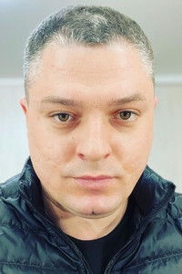 الممثل Aleksey Cherevatenko