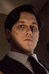 الممثل Alex Blair