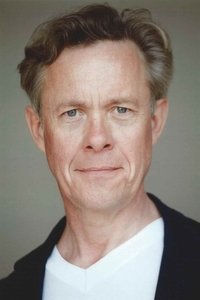 الممثل Alex Jennings