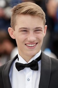 الممثل Alex van Dyk