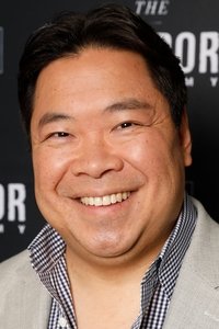 المخرج Alexander Woo