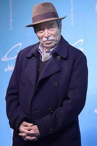 الممثل Ali Nasirian