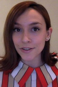 المخرج Alice Waddington