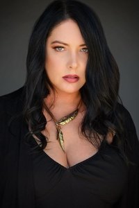 المخرج Alicia Oberle Farmer