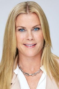 الممثل Alison Sweeney