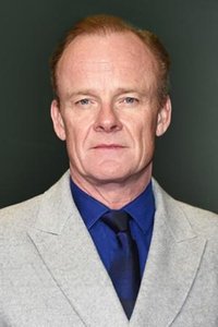 الممثل Alistair Petrie