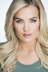 الممثل Allee Sutton Hethcoat