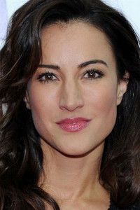 الممثل America Olivo