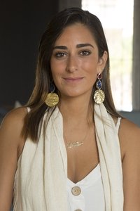 الممثل Amina Khalil