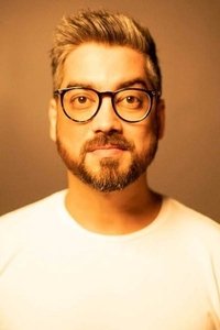 المخرج Amit Ravindernath Sharma