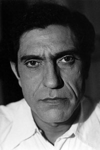 الممثل Amrish Puri