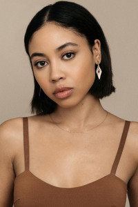 الممثل Andrea Ellsworth