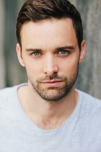 الممثل Andrew Dunbar