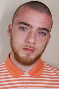 الممثل Angus Cloud