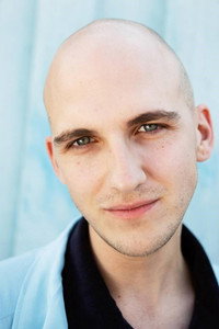 الممثل Anton Hjejle