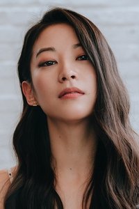 الممثل Arden Cho