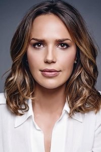 الممثل Arielle Kebbel