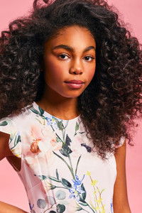 الممثل Arista Arhin