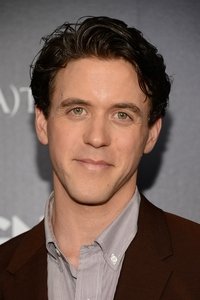 الممثل Ashley Zukerman