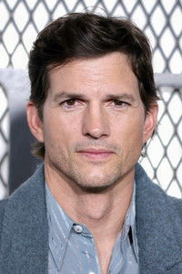 الممثل Ashton Kutcher