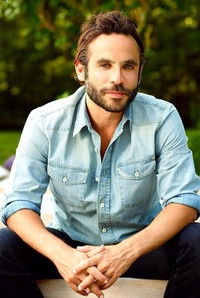 المخرج Austin Stark