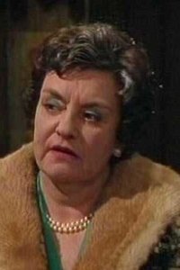 الممثل Avis Bunnage