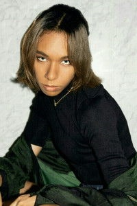 الممثل Avu-chan