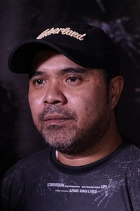 المخرج Azhar Kinoi Lubis