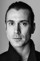 المخرج Ben Turner