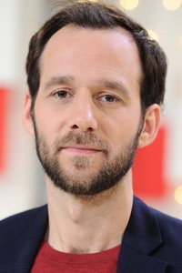 الممثل Benjamin Lavernhe