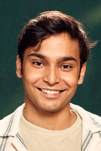 الممثل Bodhisattva Sharma