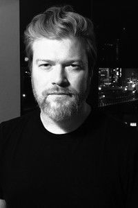 المخرج Brad Turner