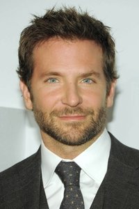 الممثل Bradley Cooper