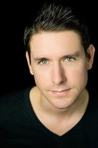 الممثل Brandon Davis